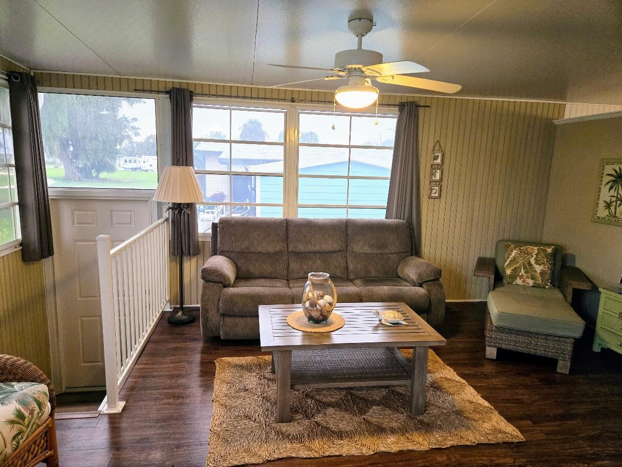 BLUE CYPRESS GOLF & RV RE - Residential