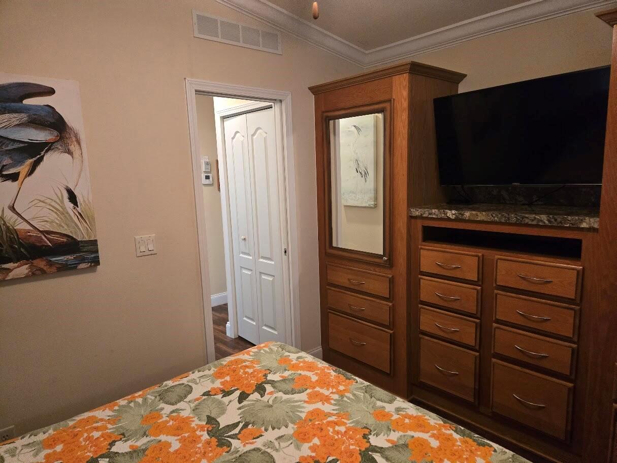 BLUE CYPRESS GOLF & RV RE - Residential