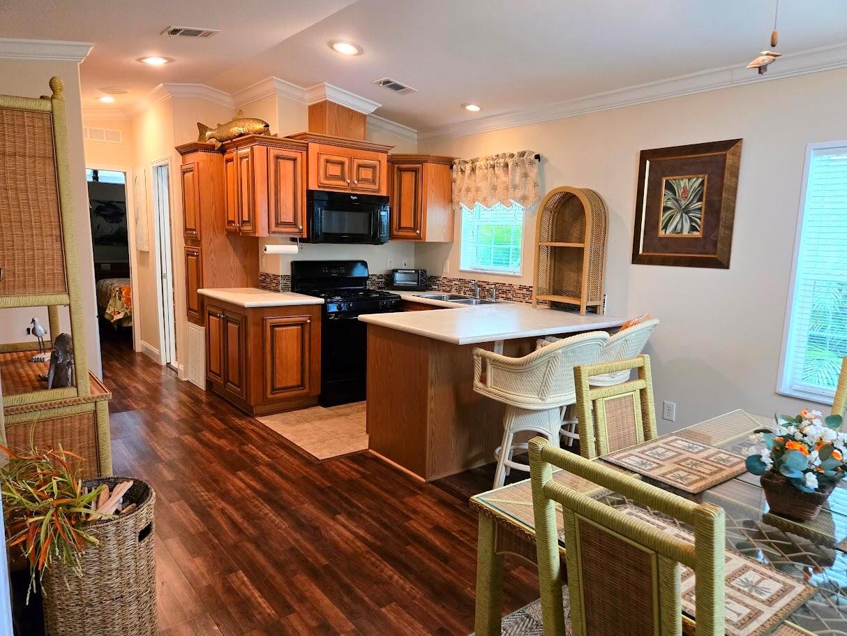 BLUE CYPRESS GOLF & RV RE - Residential