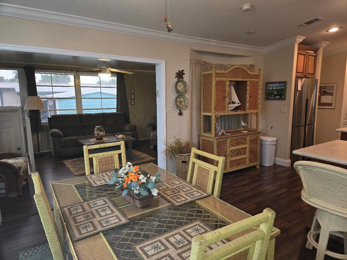 BLUE CYPRESS GOLF & RV RE - Residential