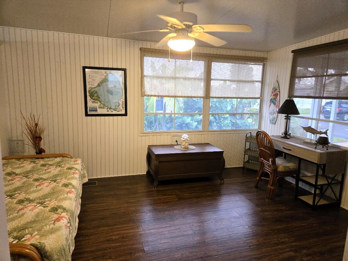 BLUE CYPRESS GOLF & RV RE - Residential