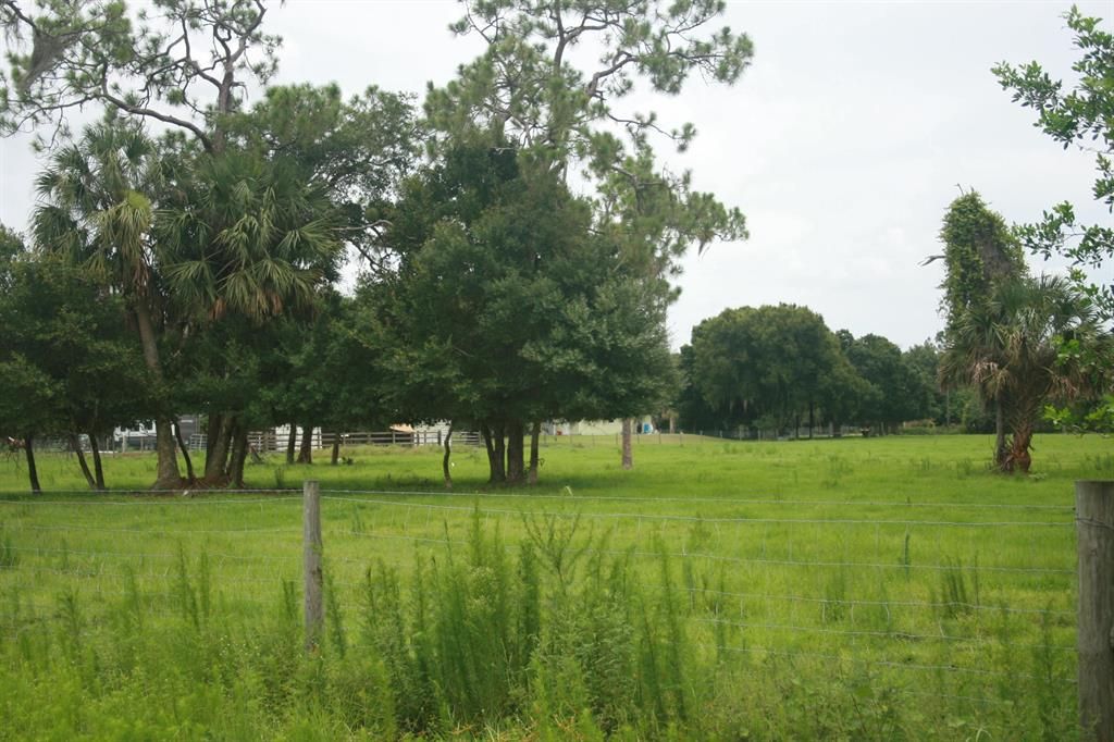Photo of 8202 SW Tommy Clements Lane, Indiantown, FL 34956 (MLS # R10729488)