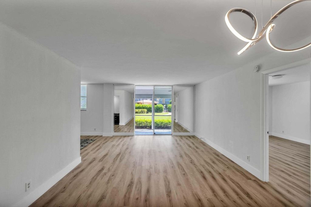 Photo of 299 NW 52nd Terrace #118, Boca Raton, FL 33487 (MLS # R10955975)