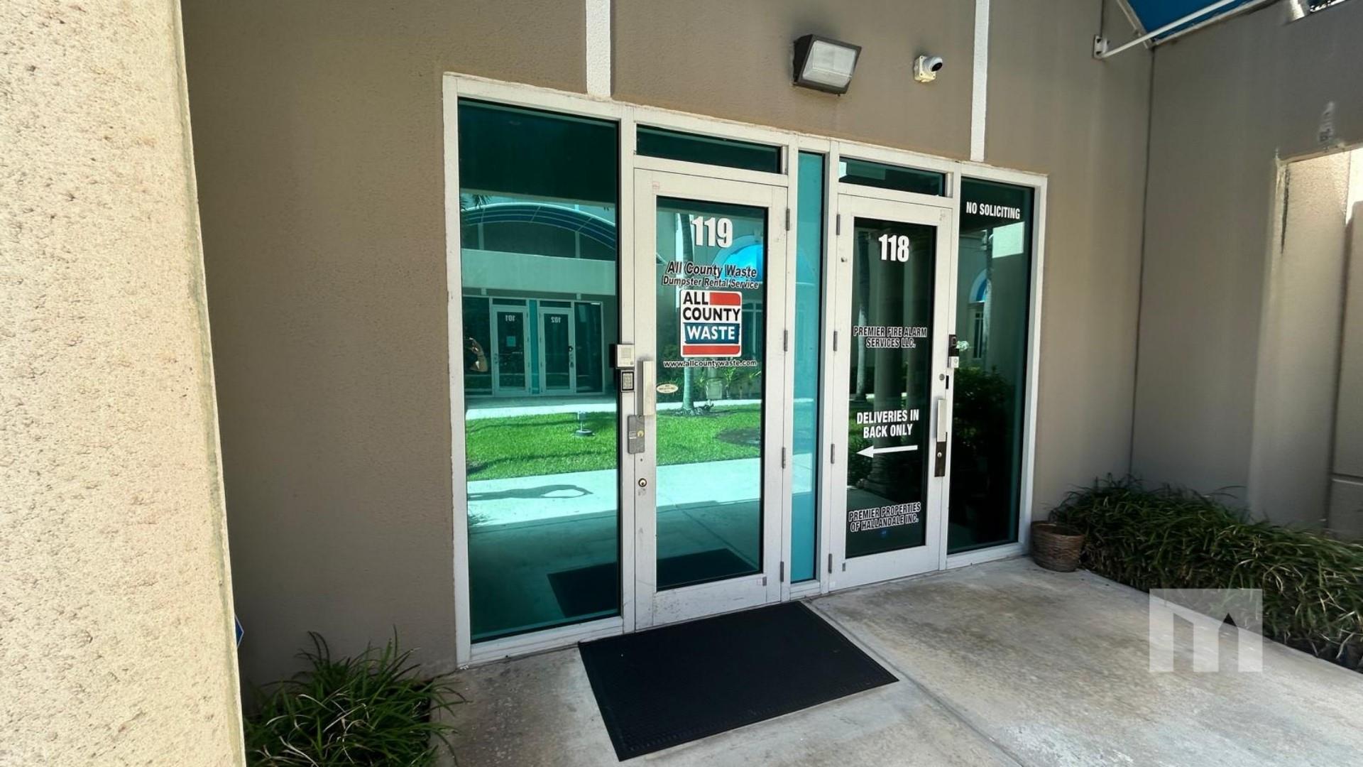 2860 W STATE ROAD 84 119