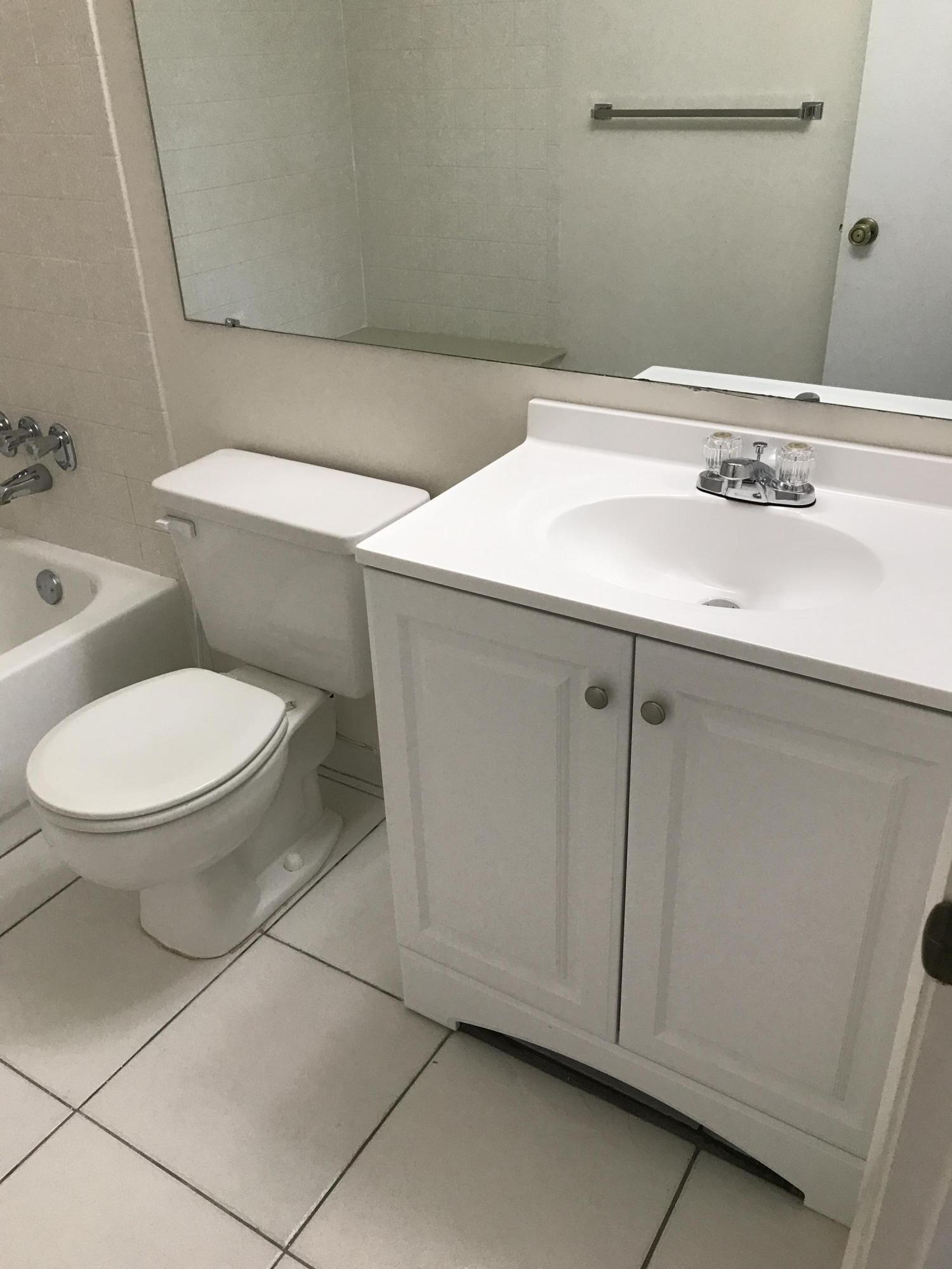 PINE RIDGE NORTH VILLAGE III CONDO - Residential Lease
