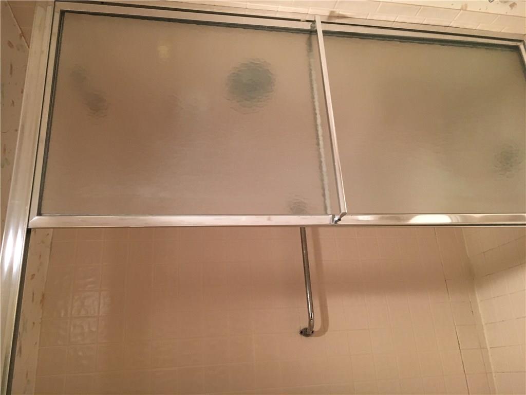 Isles Of Inverrary 2-A Co - Residential Lease