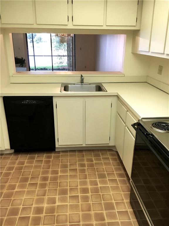 Isles Of Inverrary 2-A Co - Residential Lease