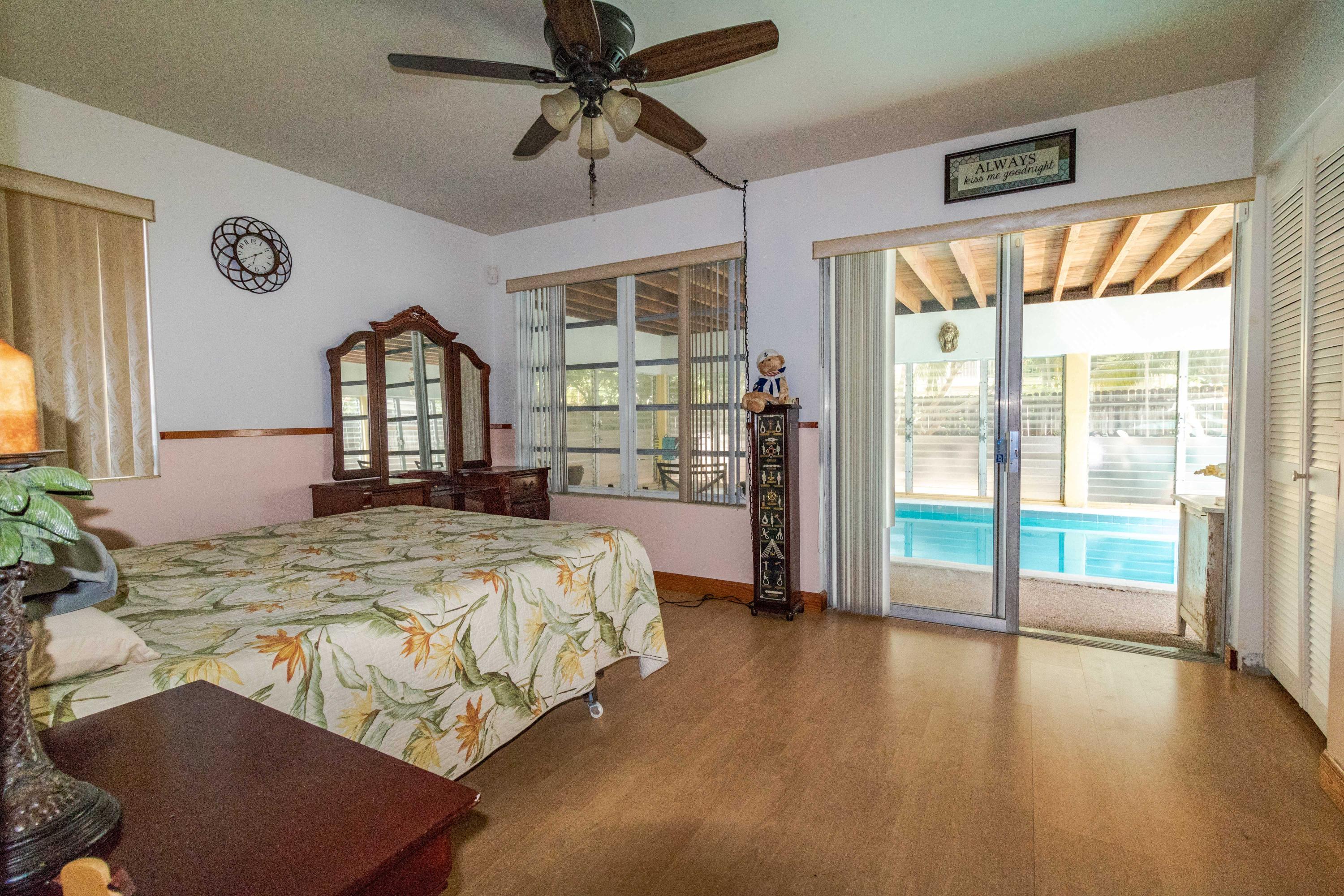 EDEN PARK - NORTH LAKE WORTH IN PB 5 PGS 48 & 49 - Residential