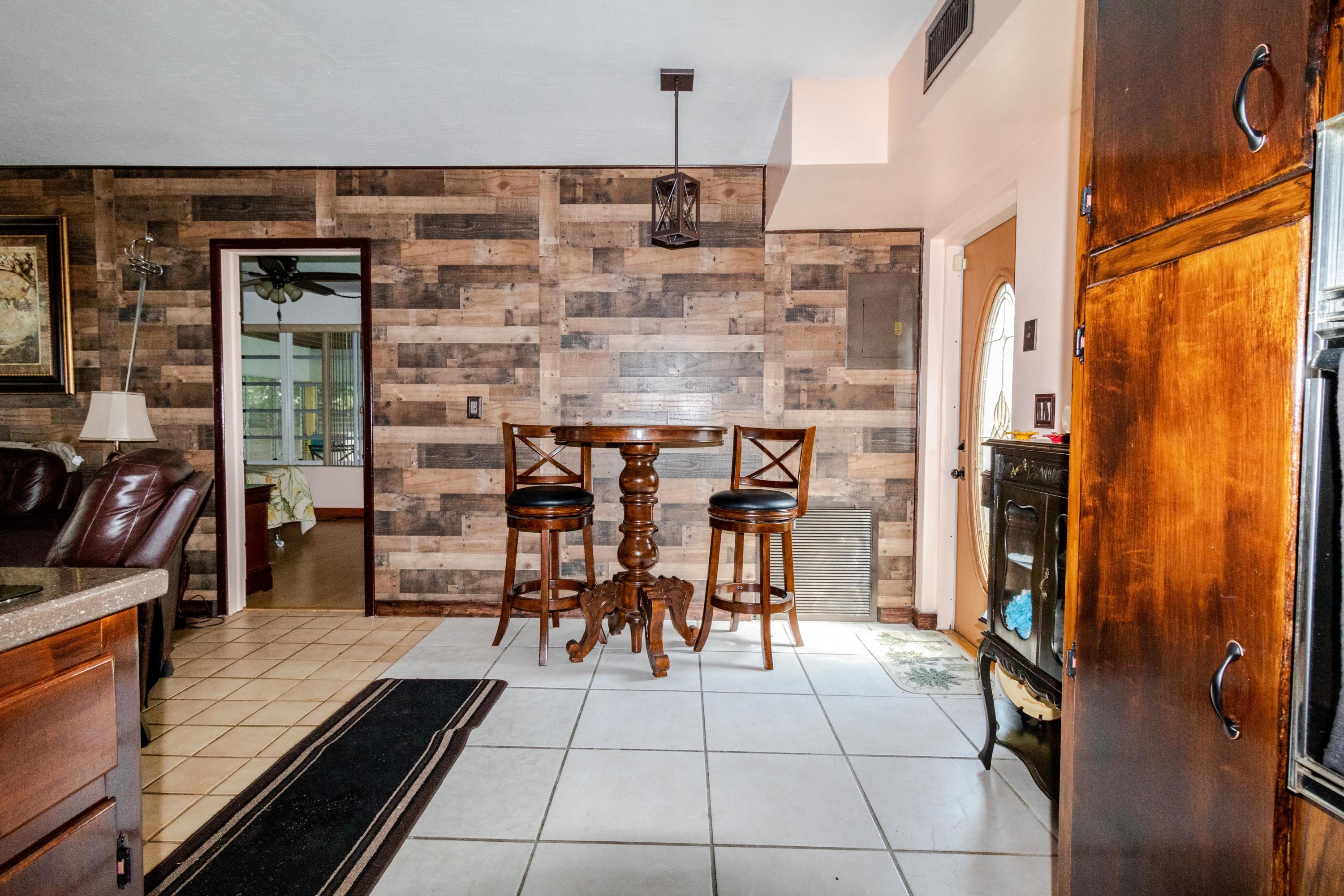 EDEN PARK - NORTH LAKE WORTH IN PB 5 PGS 48 & 49 - Residential