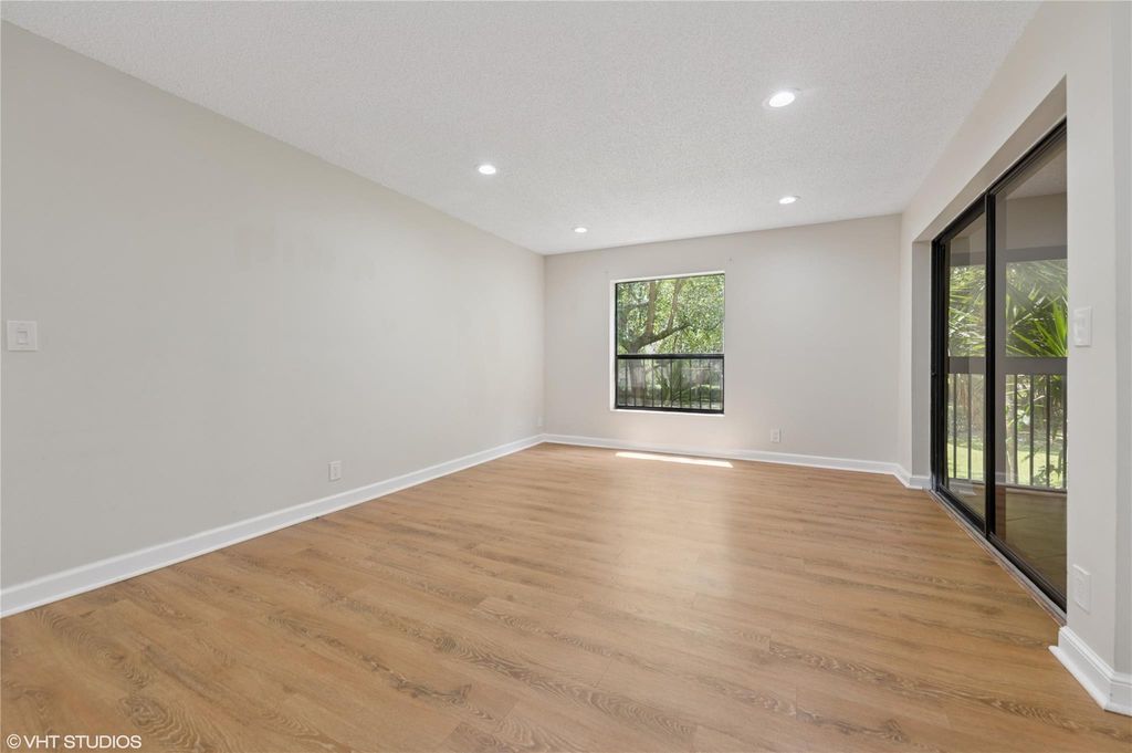 Photo of 3901 Cocoplum Circle Circle #3415, Coconut Creek, FL 33063 (MLS # F10520354)