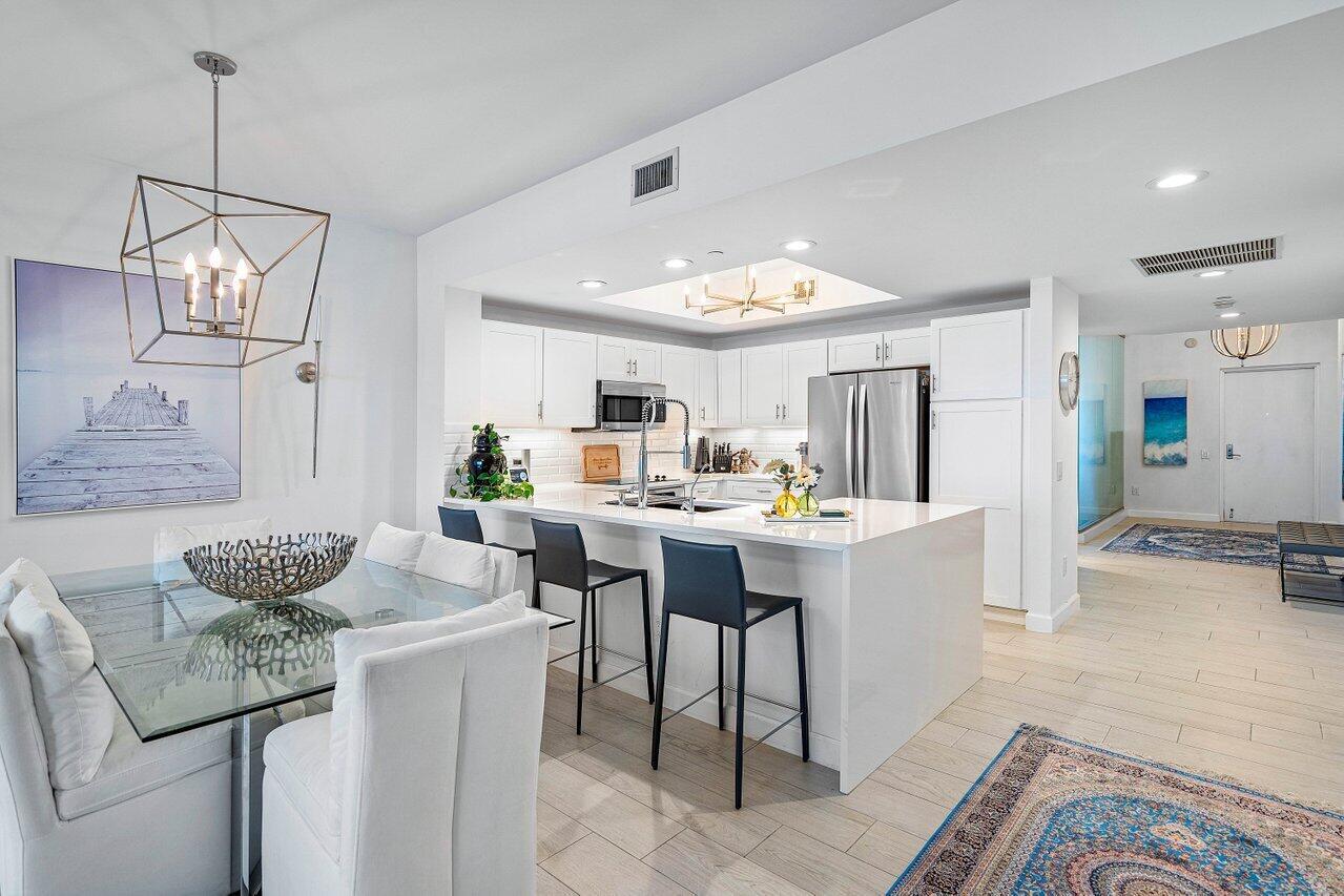 MARINA GRANDE RIVIERA BEA - Residential