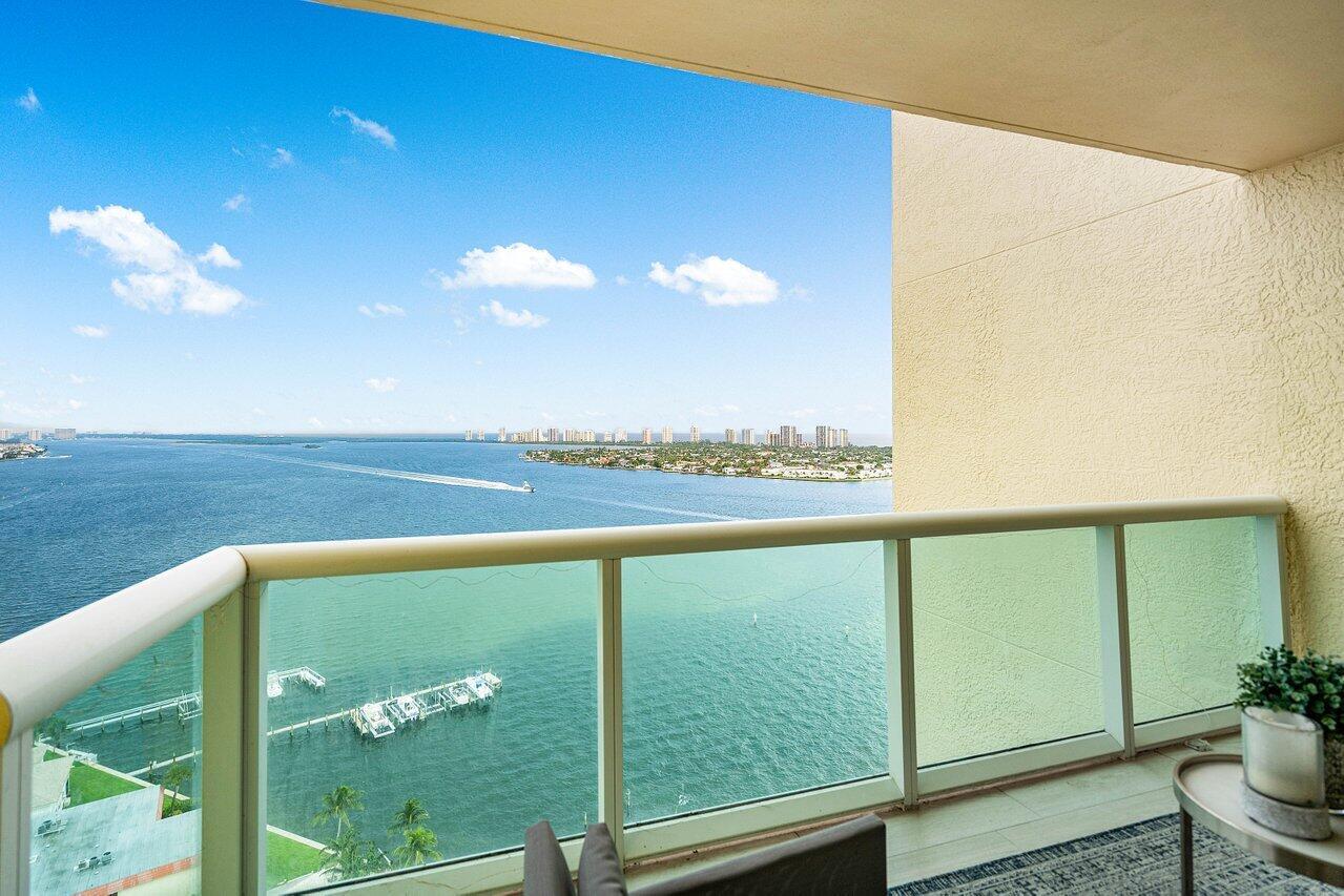 MARINA GRANDE RIVIERA BEA - Residential