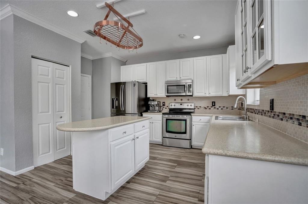 Lakeview West - Vizcaya - Residential