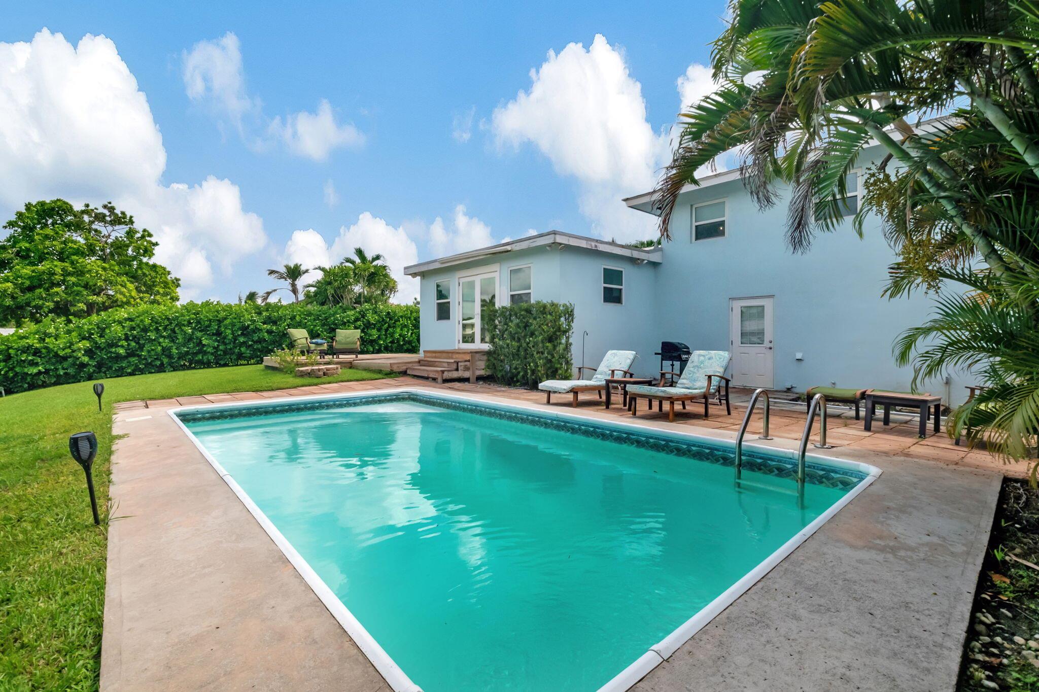 CHAPEL HILL - Residential