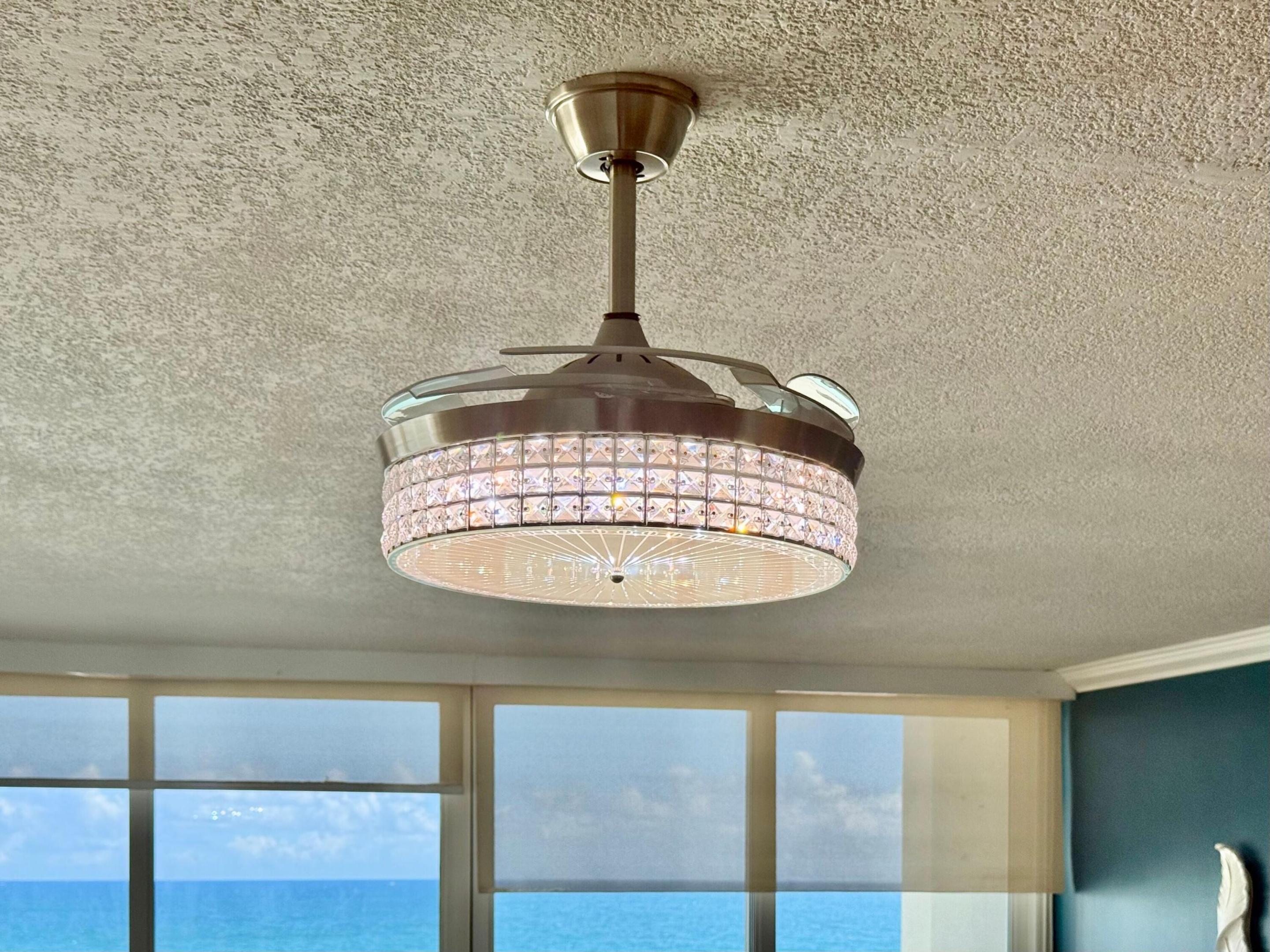 3505 S OCEAN Drive 806
