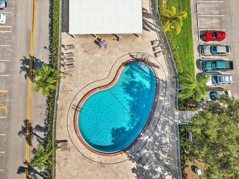 Tiny photo for 238 Ventnor Q #238, Deerfield Beach, FL 33442 (MLS # F10551413)