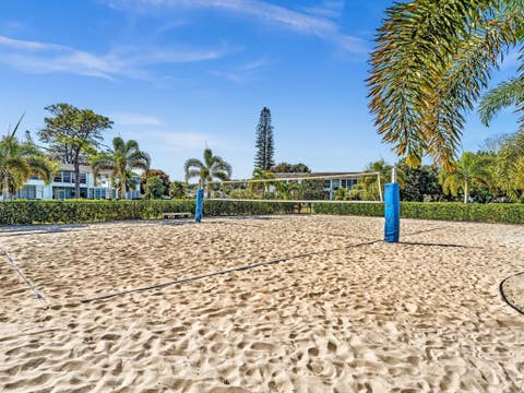 Tiny photo for 238 Ventnor Q #238, Deerfield Beach, FL 33442 (MLS # F10551413)
