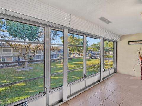 Tiny photo for 238 Ventnor Q #238, Deerfield Beach, FL 33442 (MLS # F10551413)