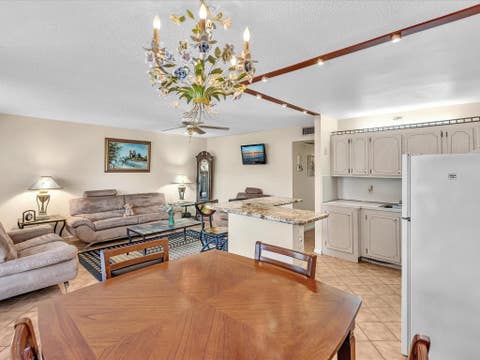 Tiny photo for 238 Ventnor Q #238, Deerfield Beach, FL 33442 (MLS # F10551413)