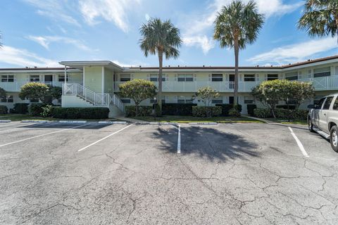 A home in North Palm Beach