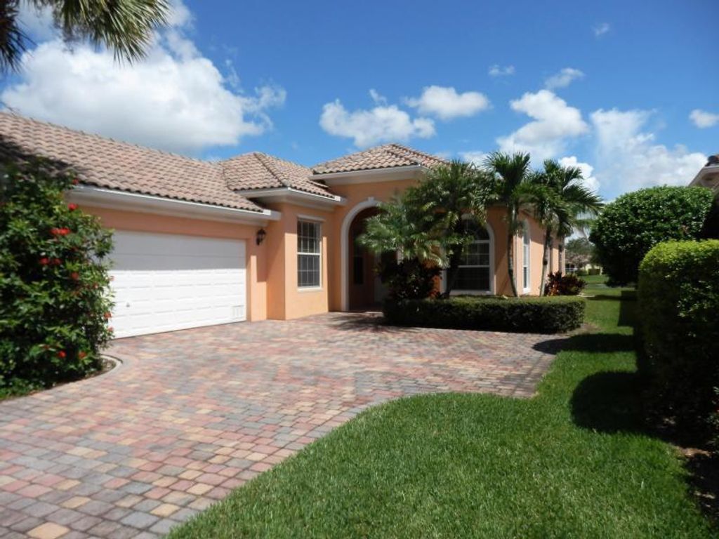 Photo of 11547 SW Rockingham Drive, Port St Lucie, FL 34987 (MLS # R10929723)