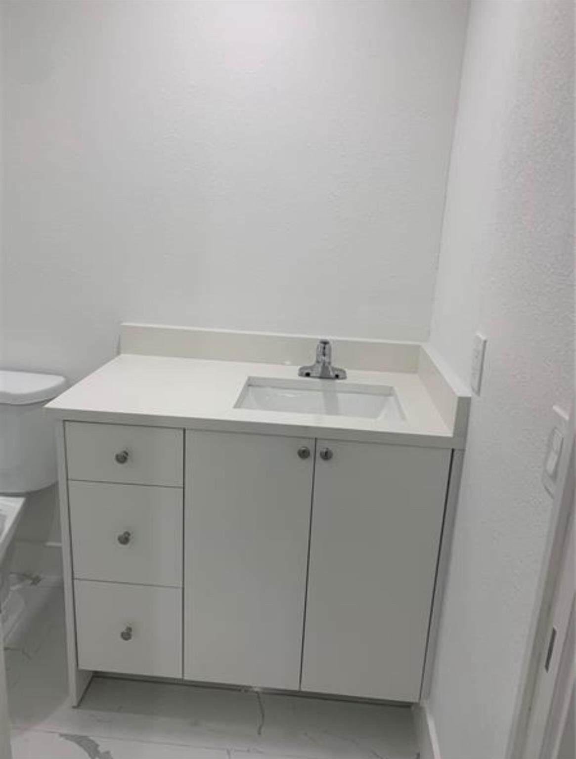 MC KEEVER TERR NO 3 - Residential