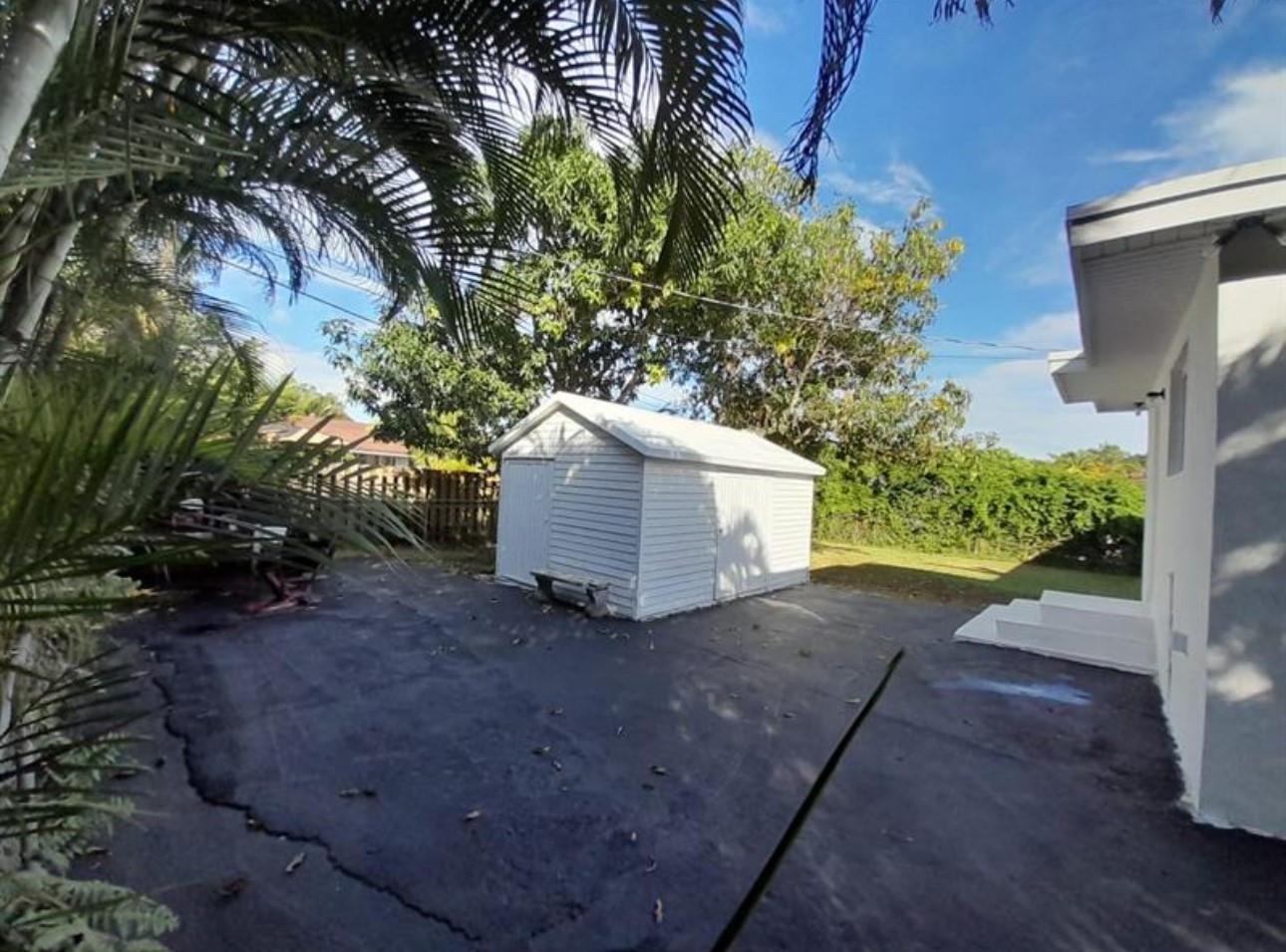 MC KEEVER TERR NO 3 - Residential