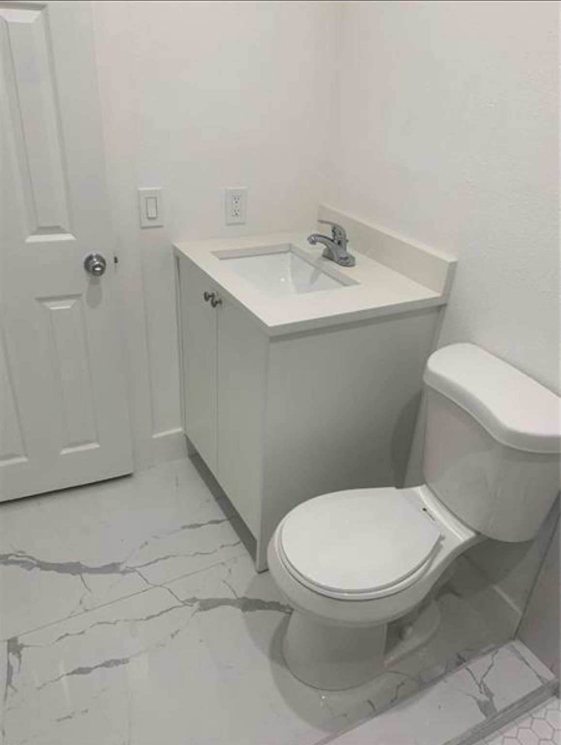 MC KEEVER TERR NO 3 - Residential