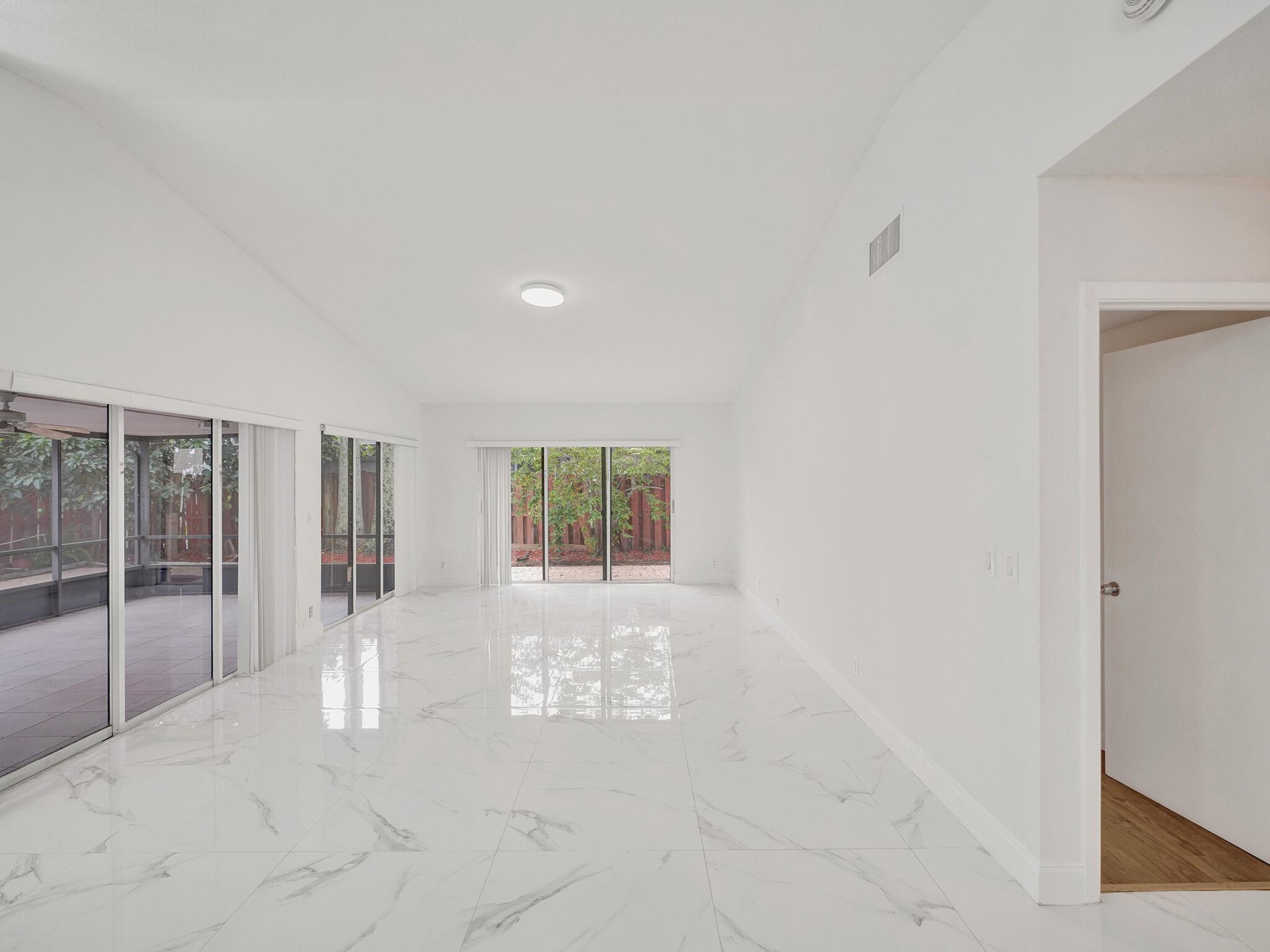 MEADOWS 300 1 - Residential Lease