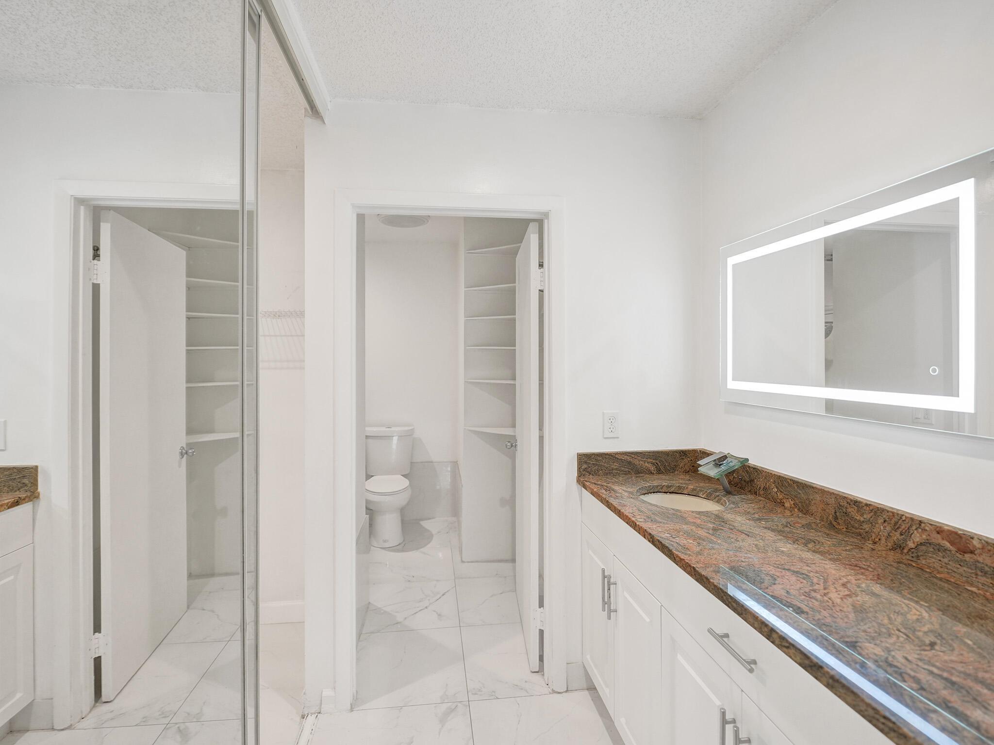 MEADOWS 300 1 - Residential Lease