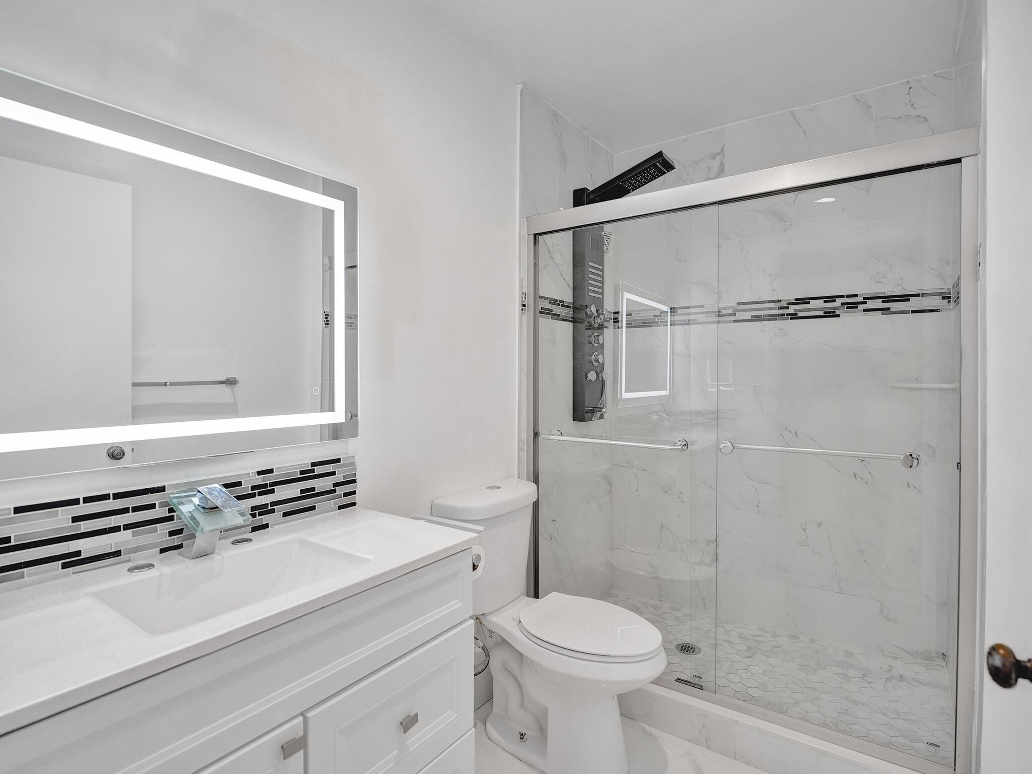 MEADOWS 300 1 - Residential Lease