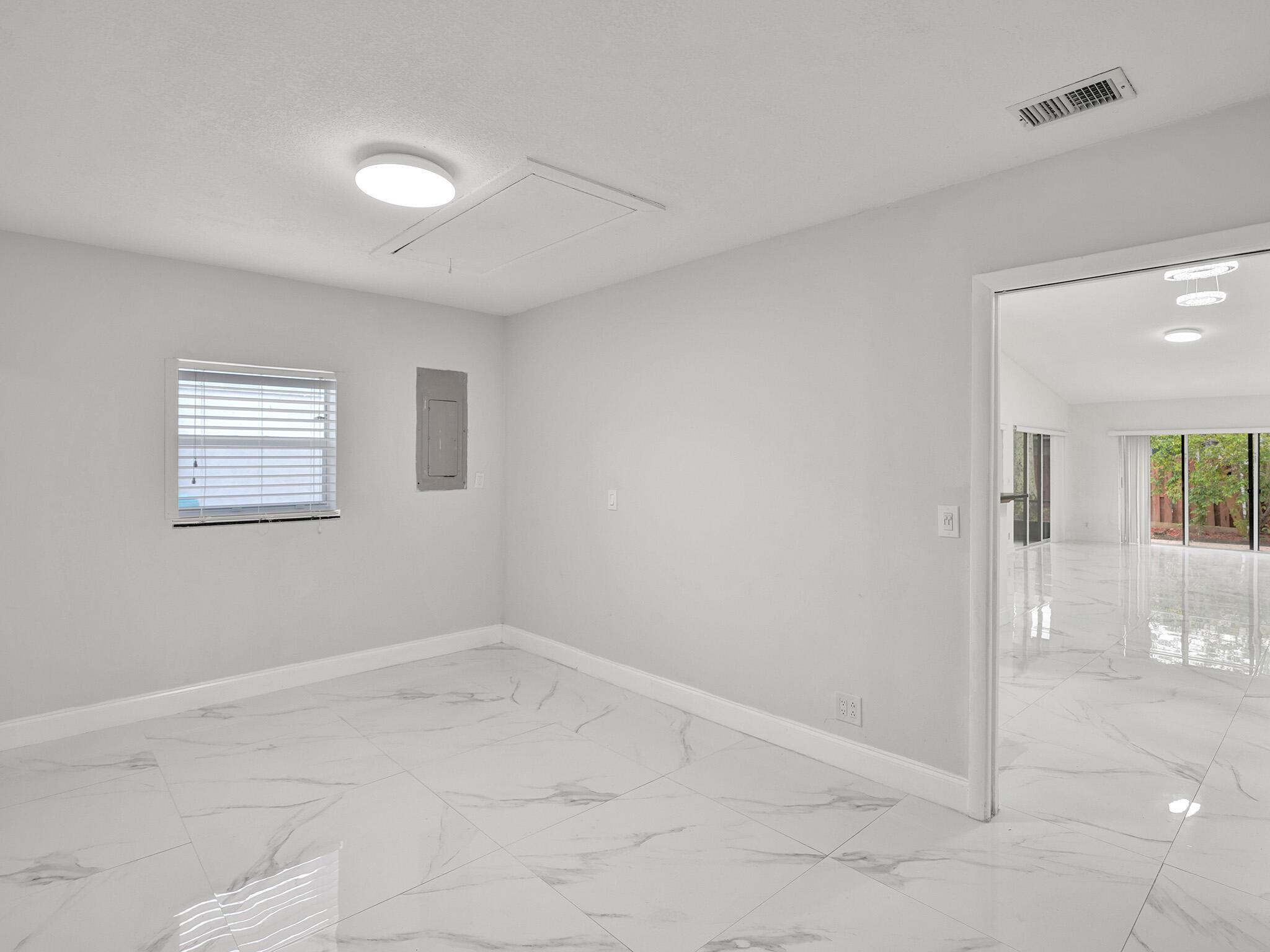 MEADOWS 300 1 - Residential Lease