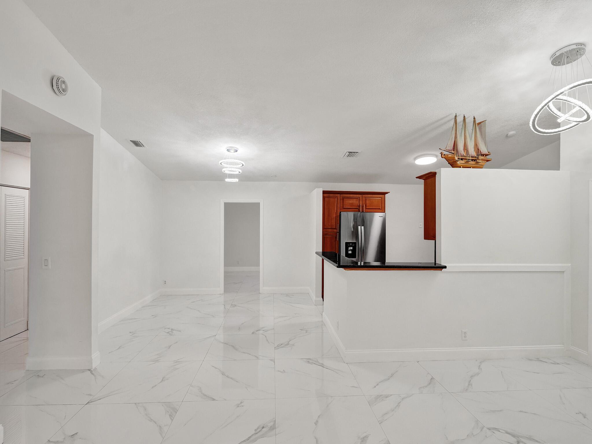 MEADOWS 300 1 - Residential Lease