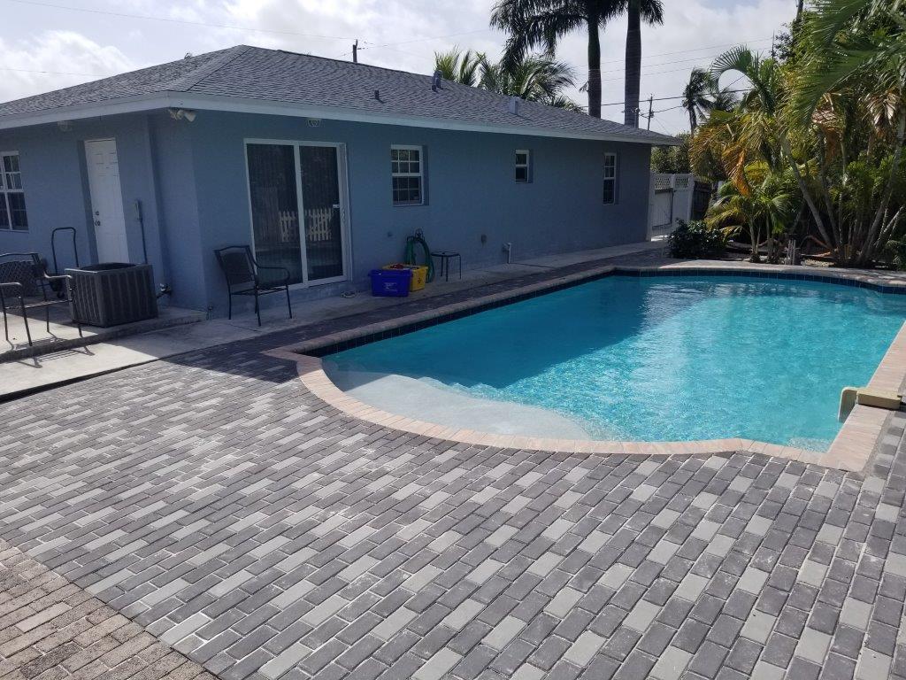 FLORAL PARK LANTANA - Residential Lease