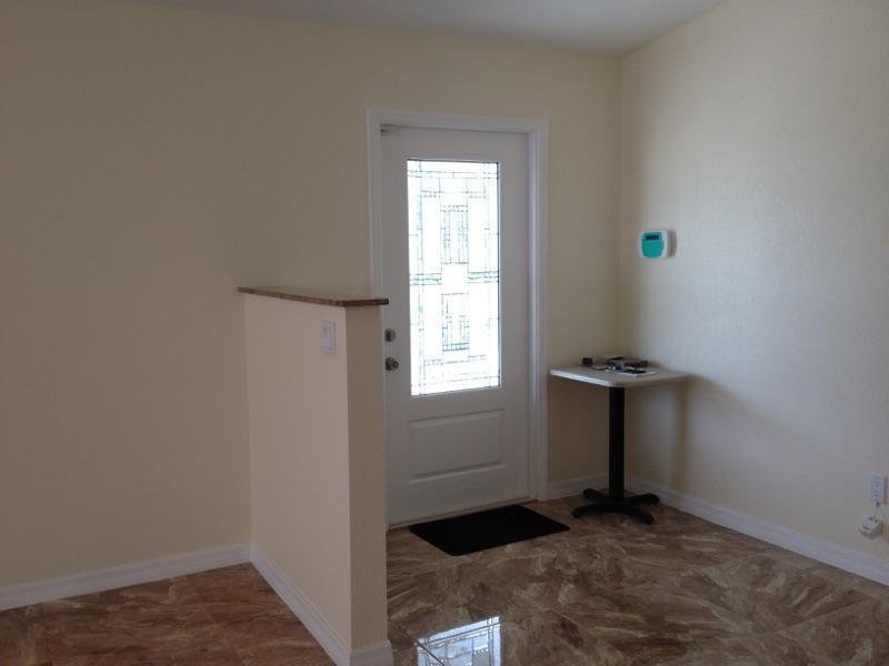 FLORAL PARK LANTANA - Residential Lease