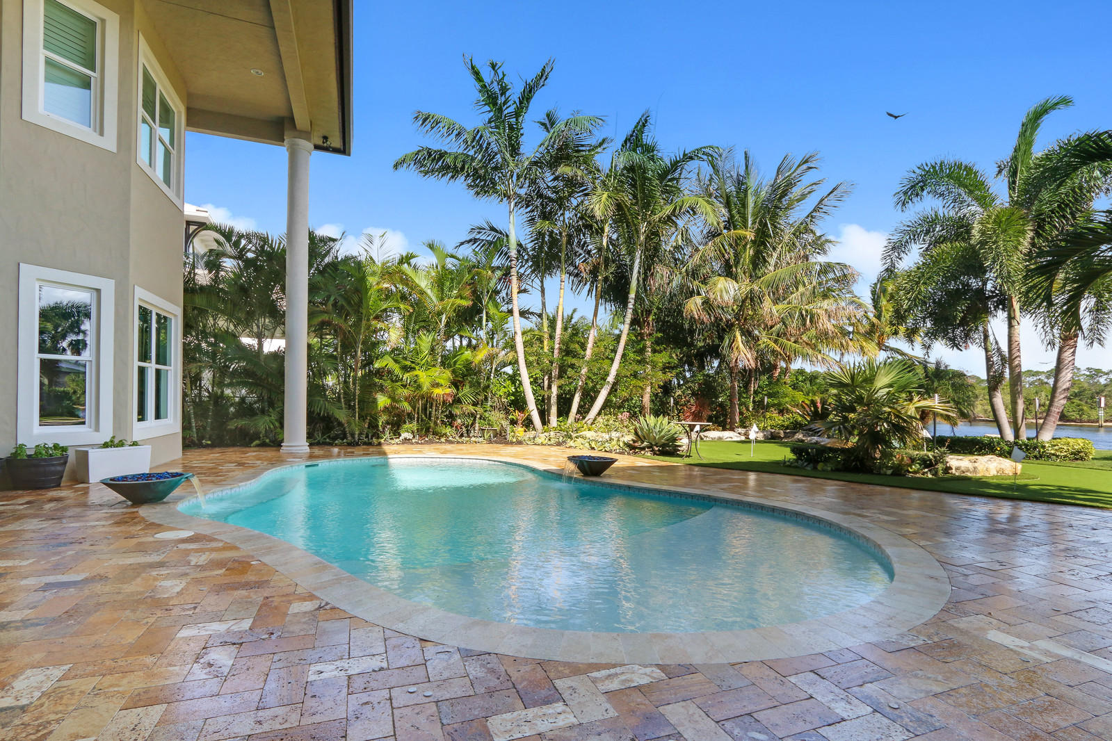 Paradise Port - Residential