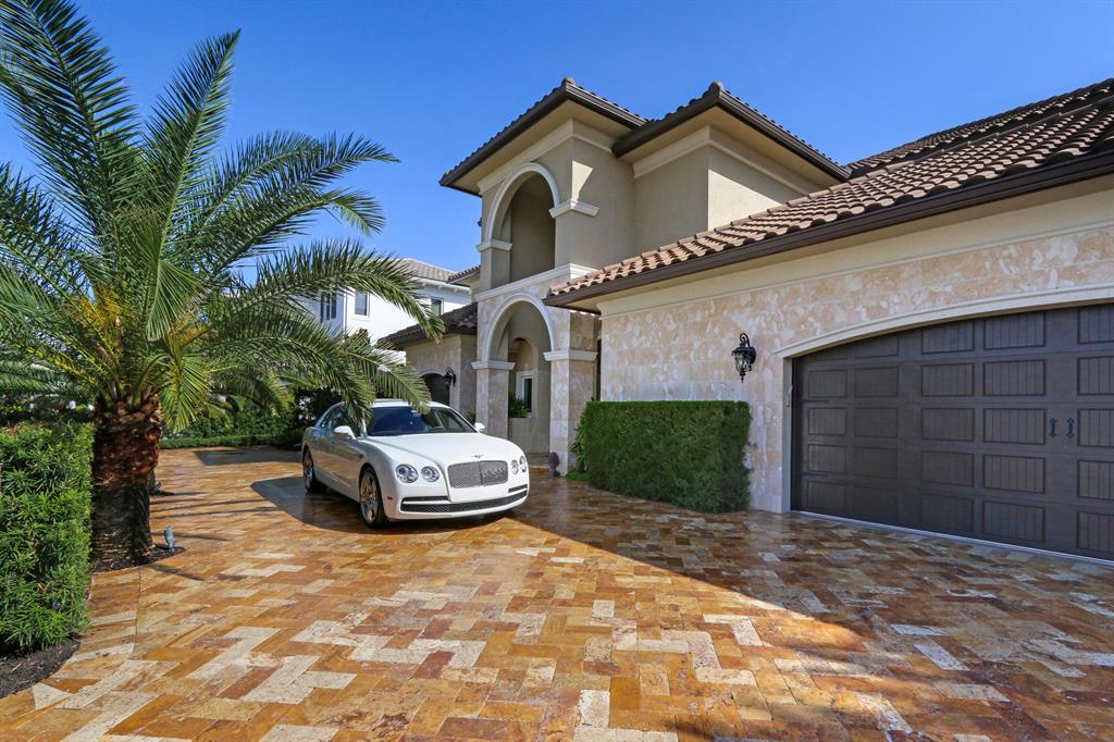 Paradise Port - Residential