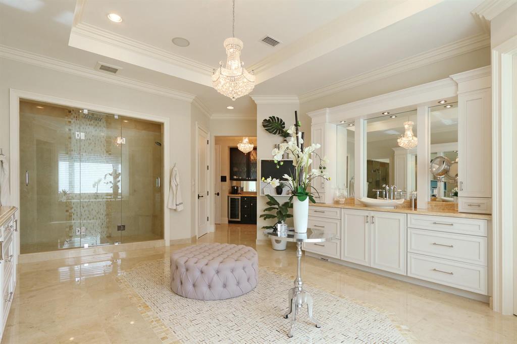 Paradise Port - Residential