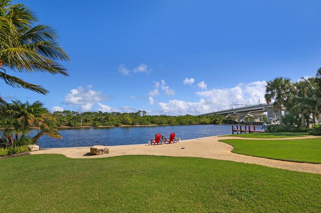 Paradise Port - Residential