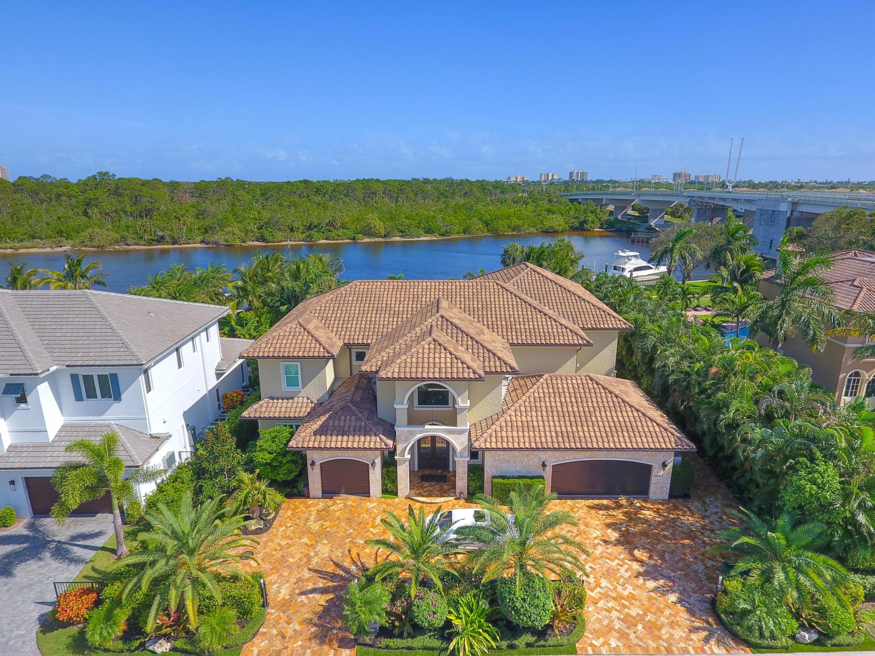 Paradise Port - Residential