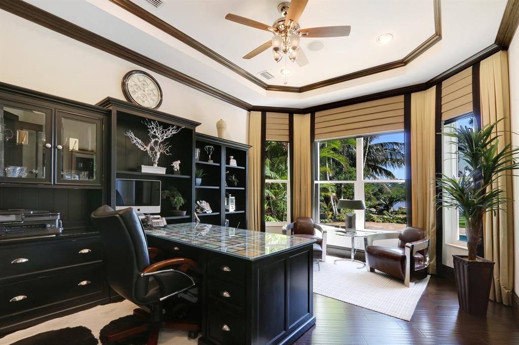 Paradise Port - Residential