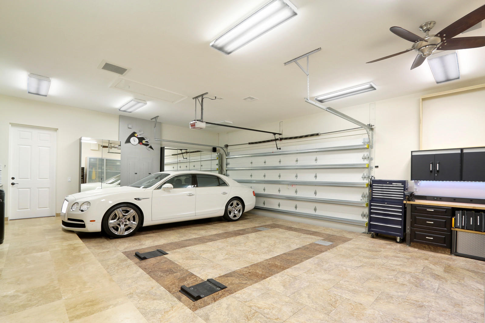 Paradise Port - Residential