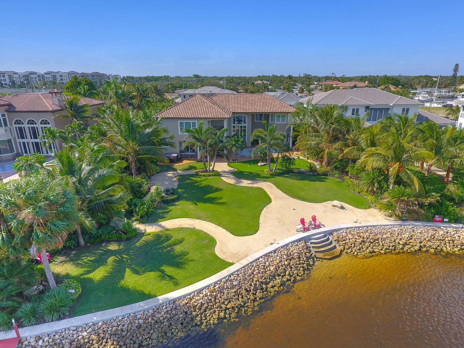 Paradise Port - Residential