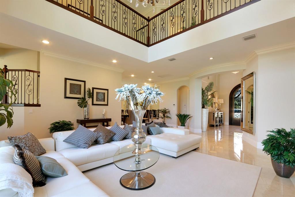 Paradise Port - Residential