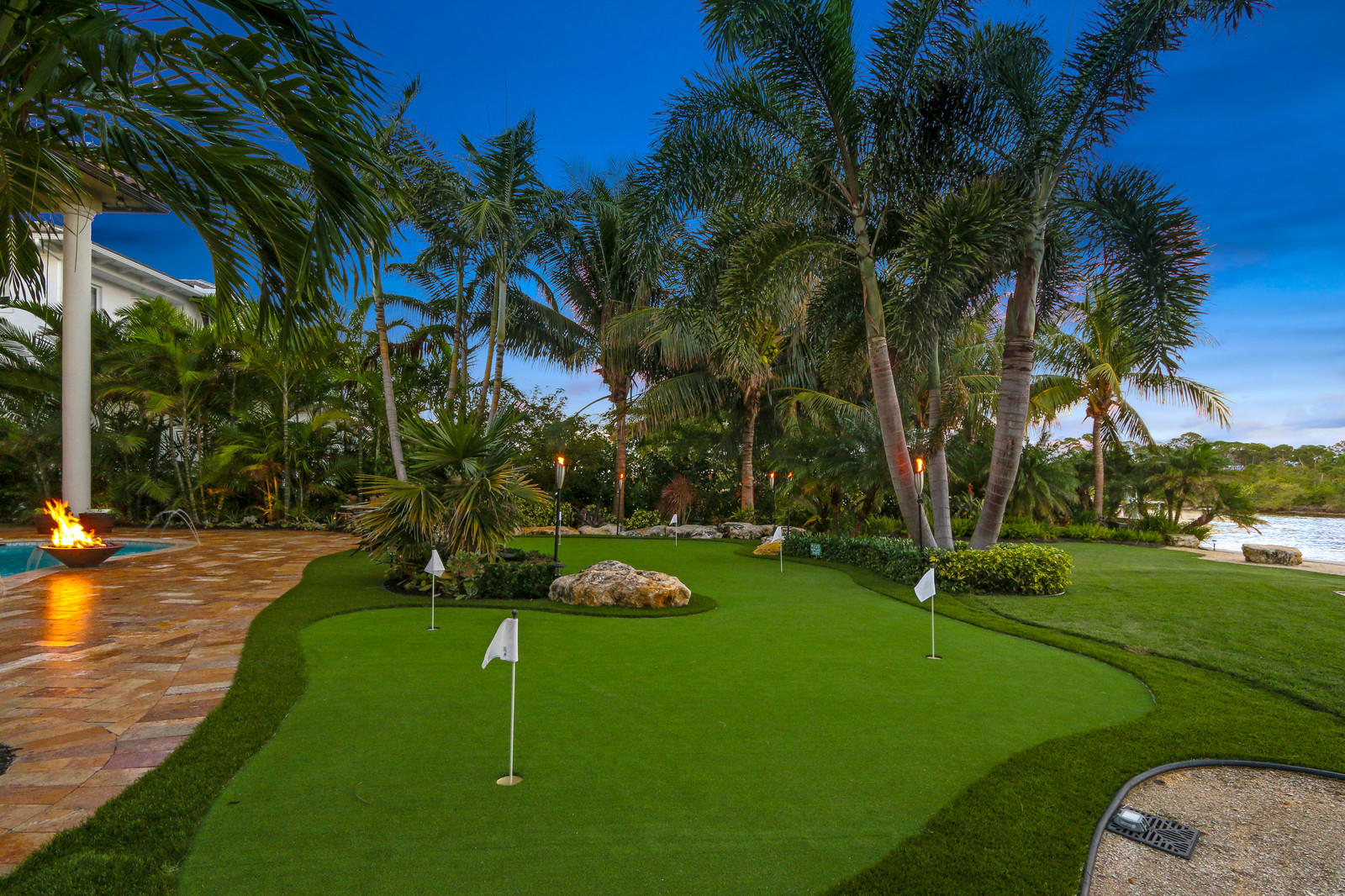 Paradise Port - Residential