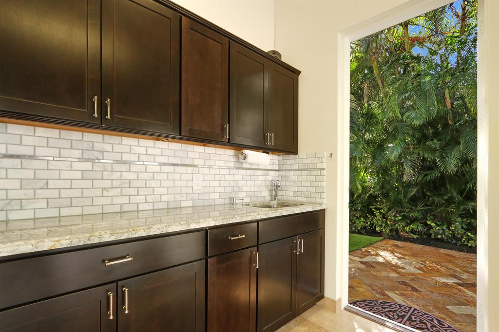 Paradise Port - Residential