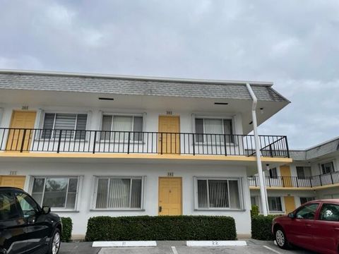 A home in Lake Worth Beach