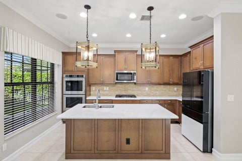 Tiny photo for 11540 HORIZON Road, Parkland, FL 33076 (MLS # B26089027)