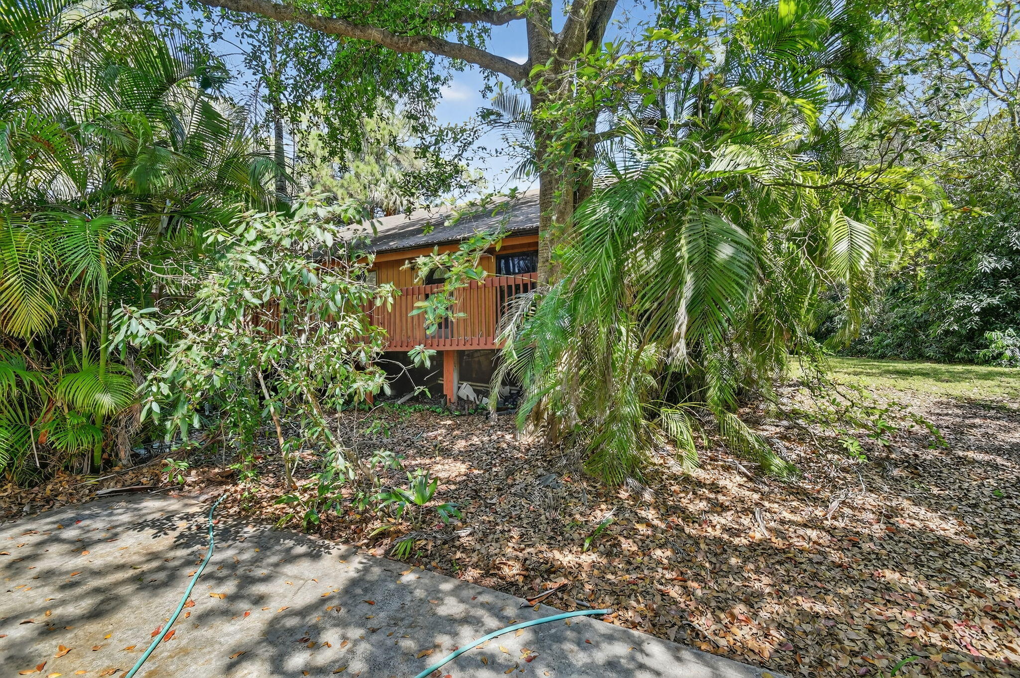 ACREAGE - Residential