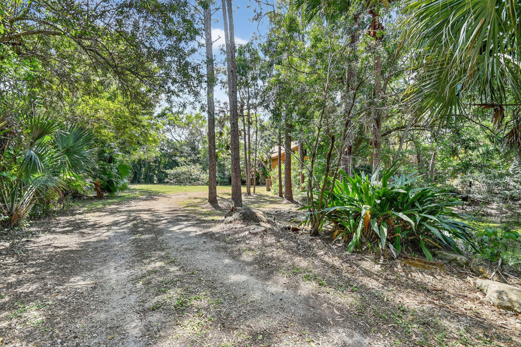 ACREAGE - Residential